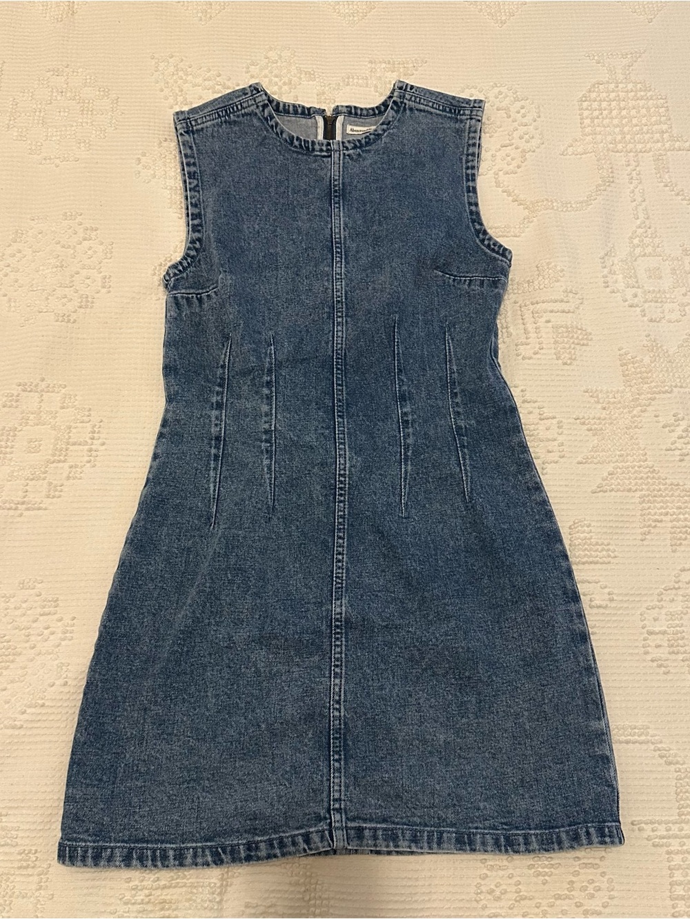 Abercrombie & Fitch Sleeveless Light Blue Denim Mini Dress - Picture 2 of 9